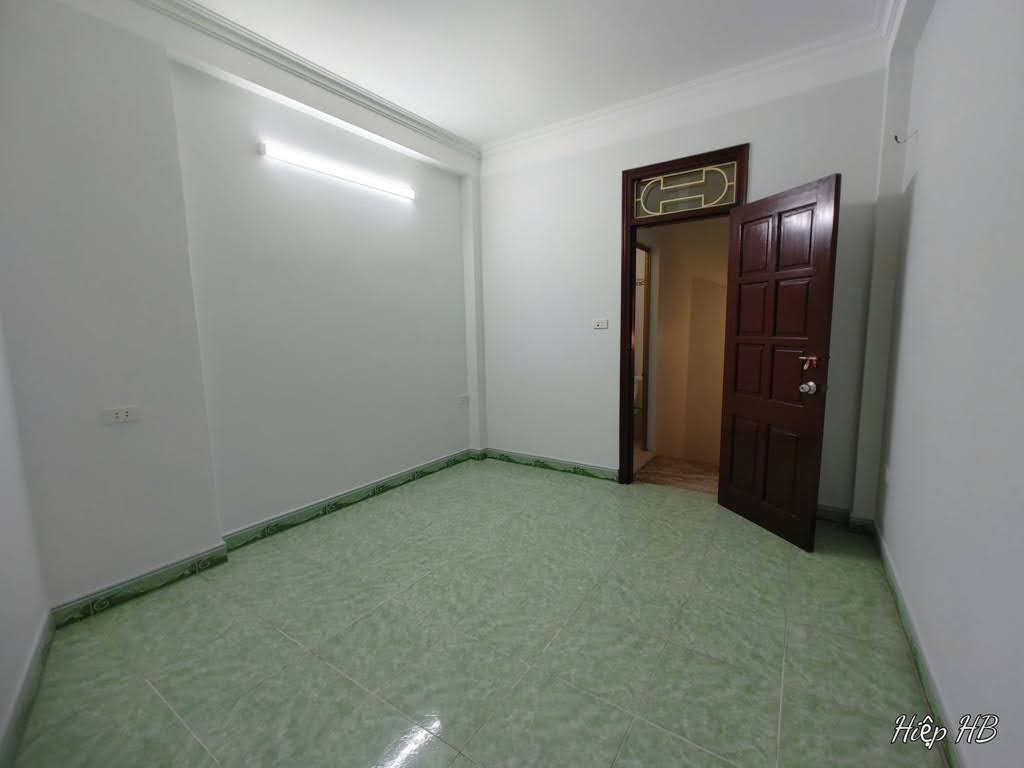 BÁN NHÀ 5 TẦNG, 22M2, TRẦN KHÁT CHÂN - HAI BÀ TRƯNG - GIÁ 3.8 TỶ - SỔ ĐỎ CHÍNH CHỦ - Ảnh 2